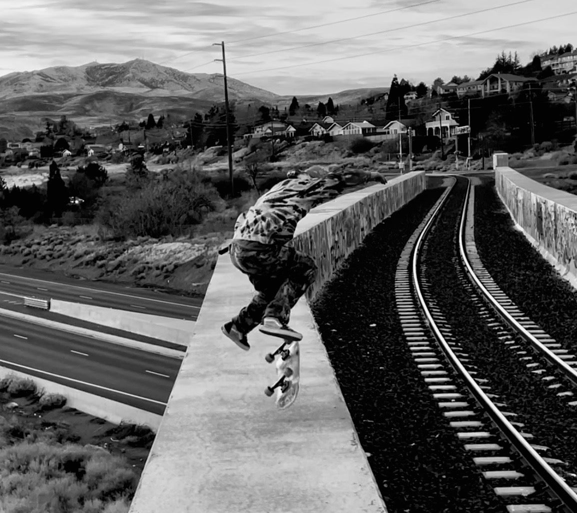 Asher Hernandez does
Kickflip on Railroad Overpass
